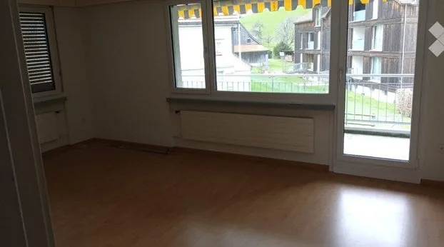 Moderne 4.5 Zimmerwohnung in Grub