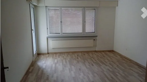 Moderne 4.5 Zimmerwohnung in Grub