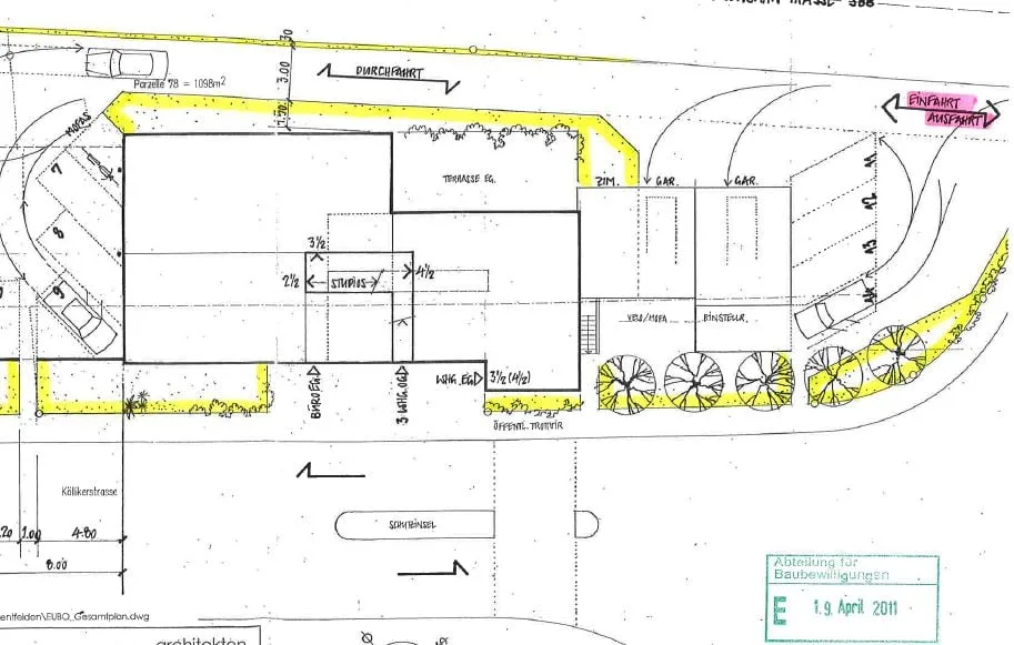 Maison familiale à rénover avec 10 appartements dans un emplacement très central