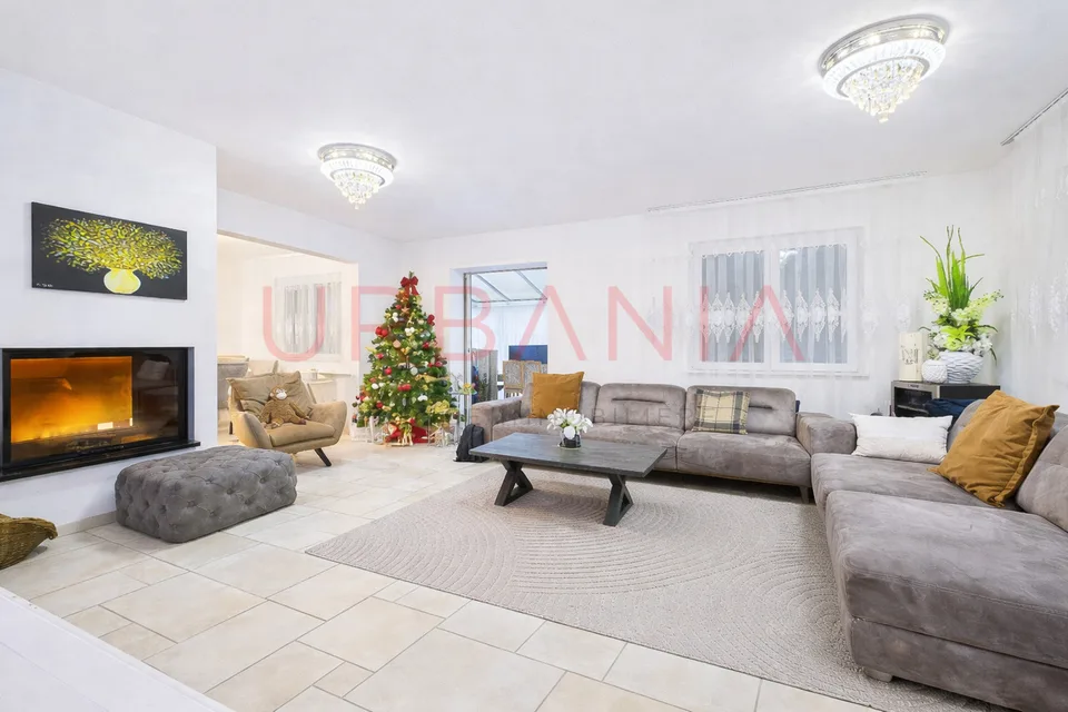 Villa individuelle rénovée avec double logement - Genthod