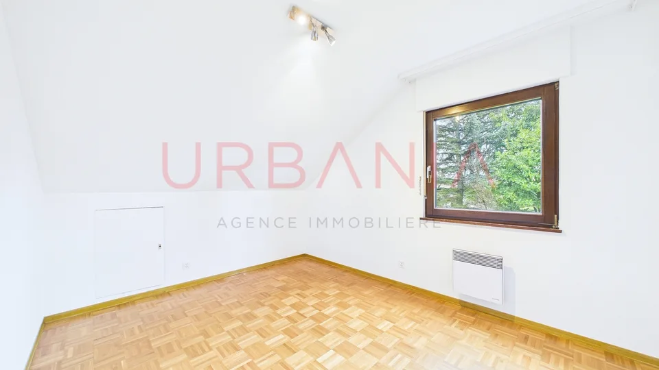 Magnifique maison individuelle à Genthod avec jardin et deux box