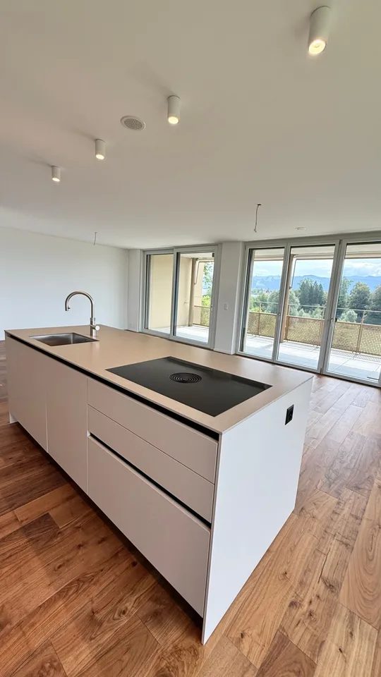 Appartamento attico esclusivo con vista panoramica - primo affitto