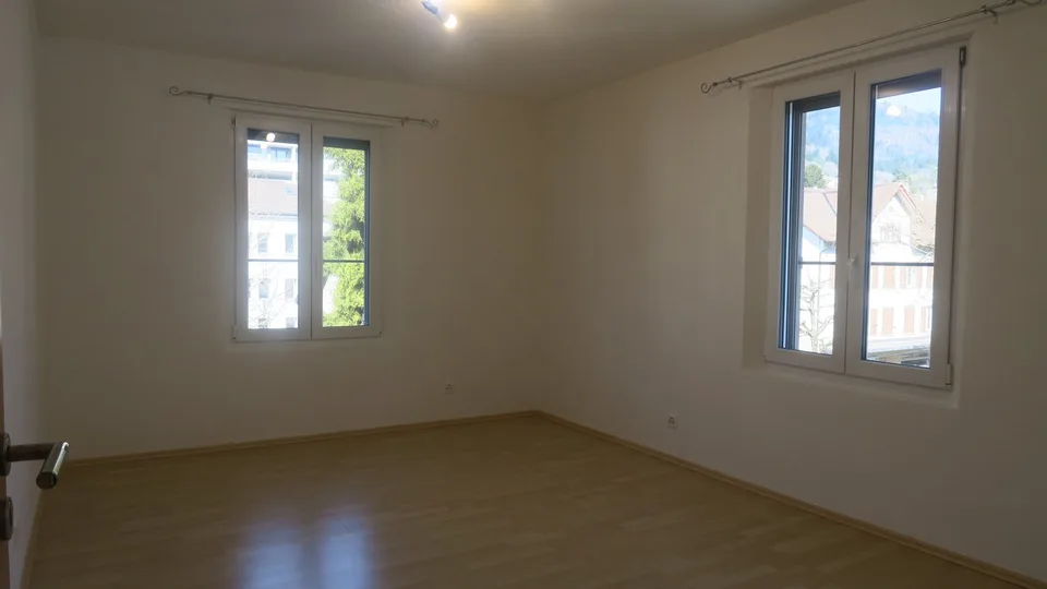 Meraviglioso appartamento di 4,5 locali a Bienna