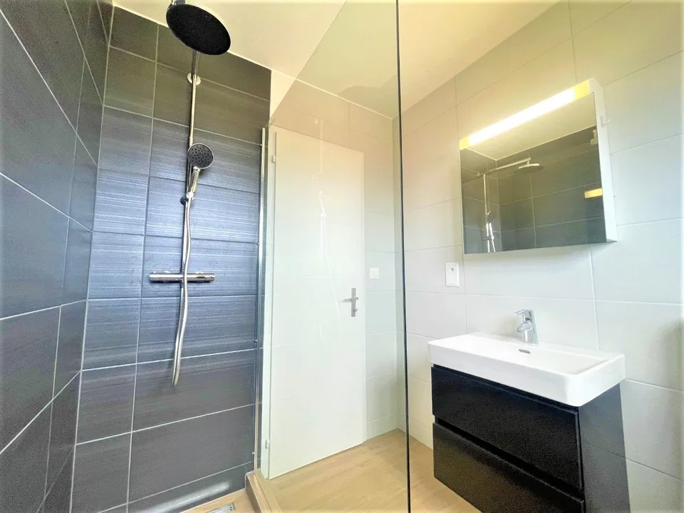Charming 4.5-room apartment in a quiet location in Erlinsbach