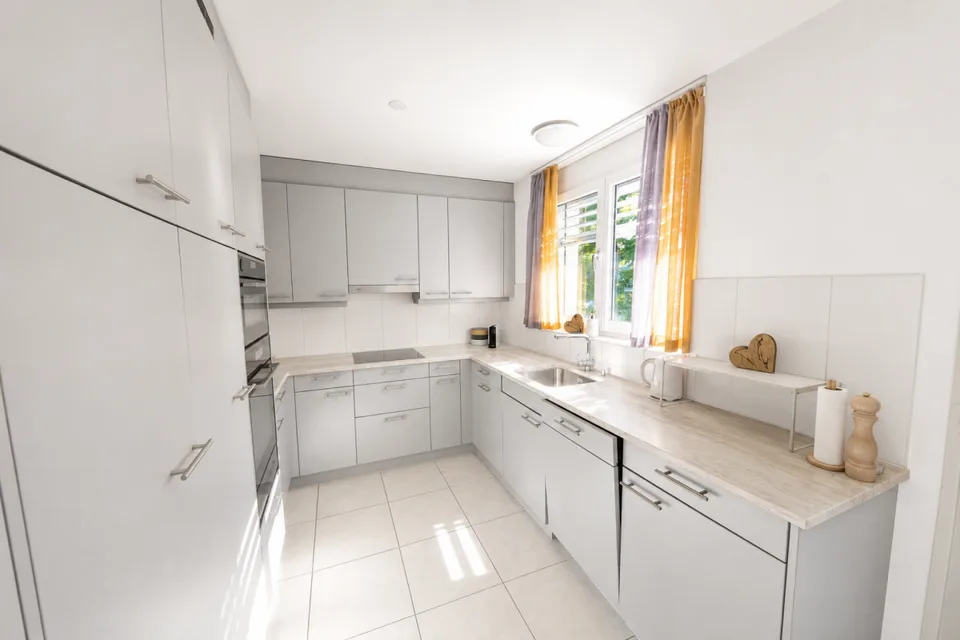 Attraktive 4.5-Zimmer-Wohnung mit Schwedenofenanschluss im beliebten Hanfländer-Quartier
