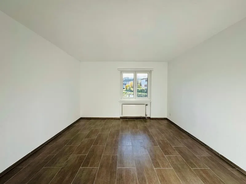 Appartamento moderno di 3,5 locali a Tavannes con vista