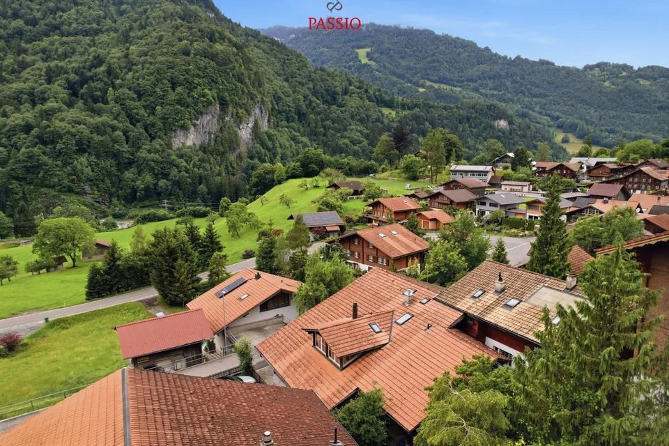 Charming 4-room semi-detached house with a view of the Jungfrau