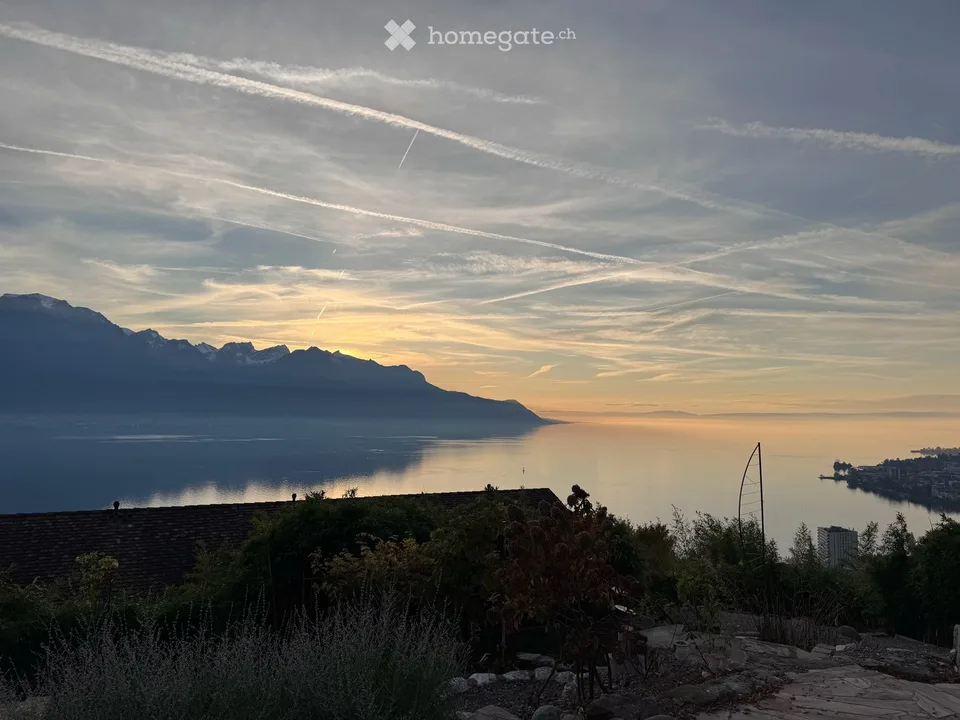 Villa de 165 m² avec vue panoramique à 270° sur le lac Léman — Montreux