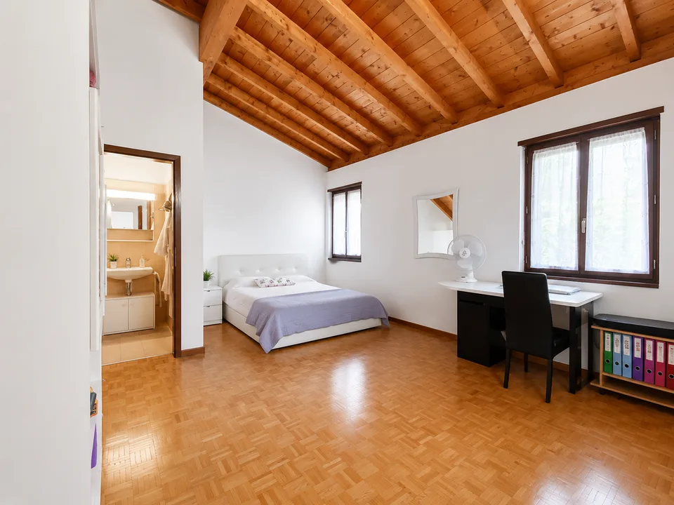 Reihenhaus mit 6,5 Zimmern und Garten in Castel San Pietro