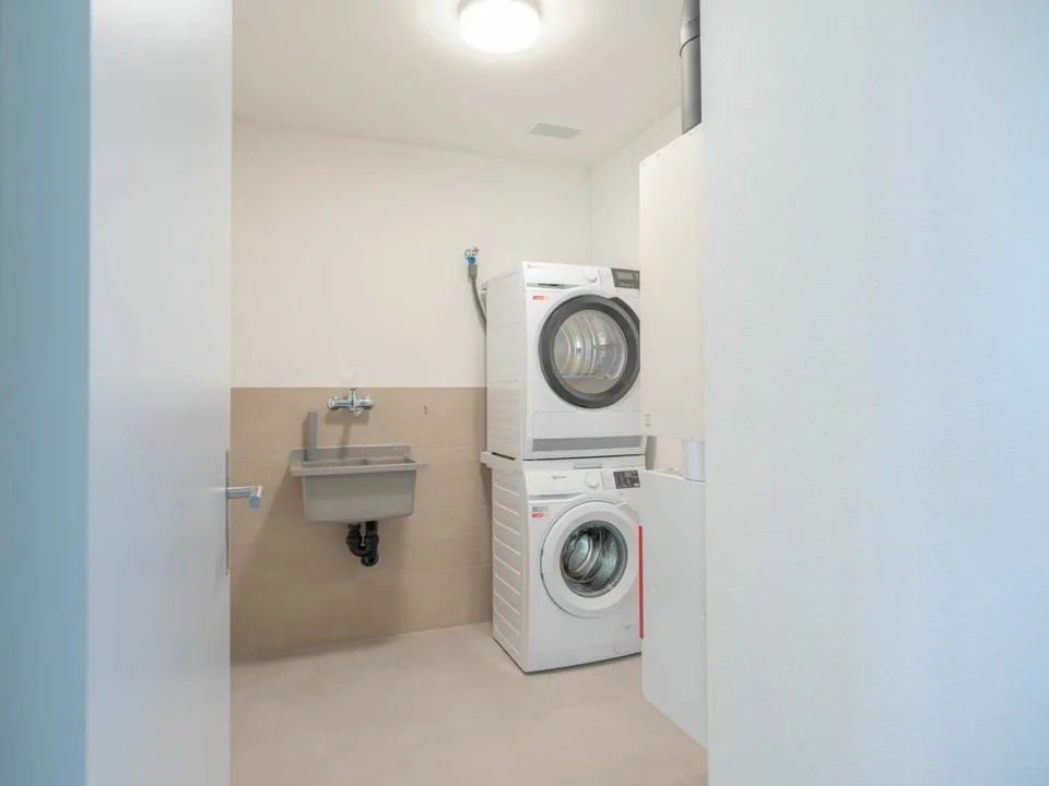 Erstvermietung: moderne 2.5-Zimmerwohnung