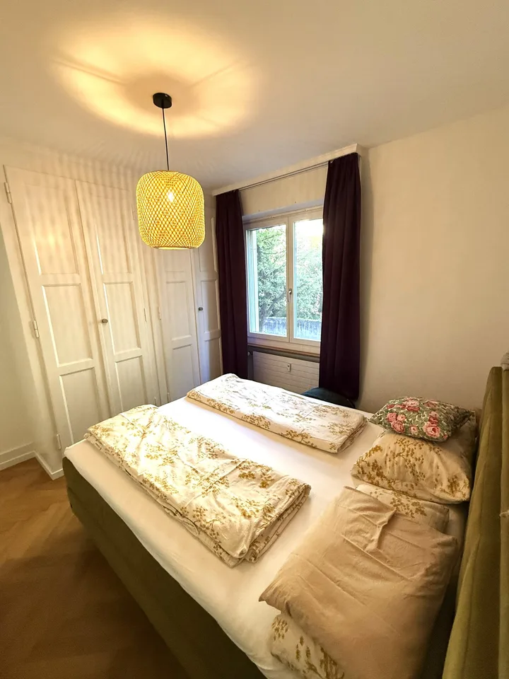Wunderschöne, helle Altbauwohnung