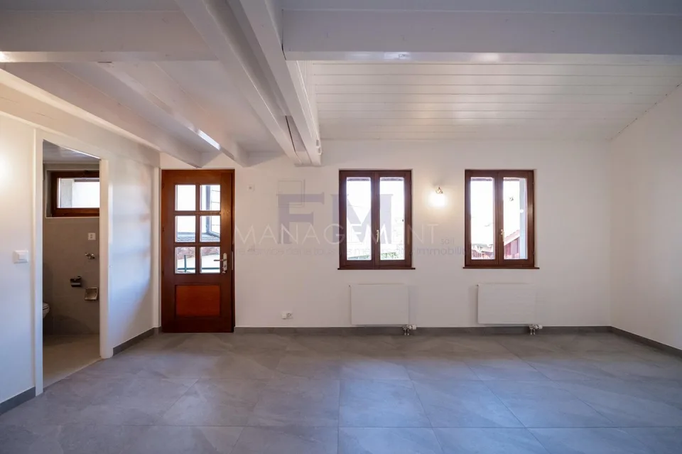 Straße du Gothard ? 3 Zimmer von etwa 47 m² im 2. Stock