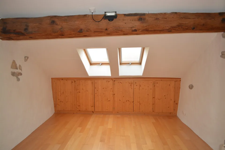 5-Zimmer-Maisonette-Wohnung mit Seeblick /  Appartement en duplex de 5 pièces avec vue sur le lac