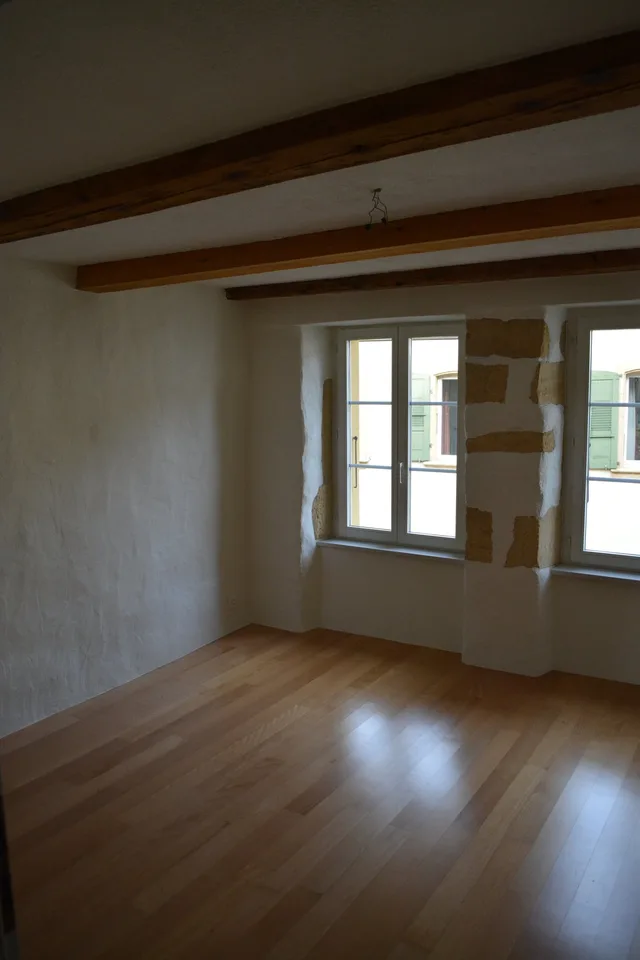 5-Zimmer-Maisonette-Wohnung mit Seeblick /  Appartement en duplex de 5 pièces avec vue sur le lac