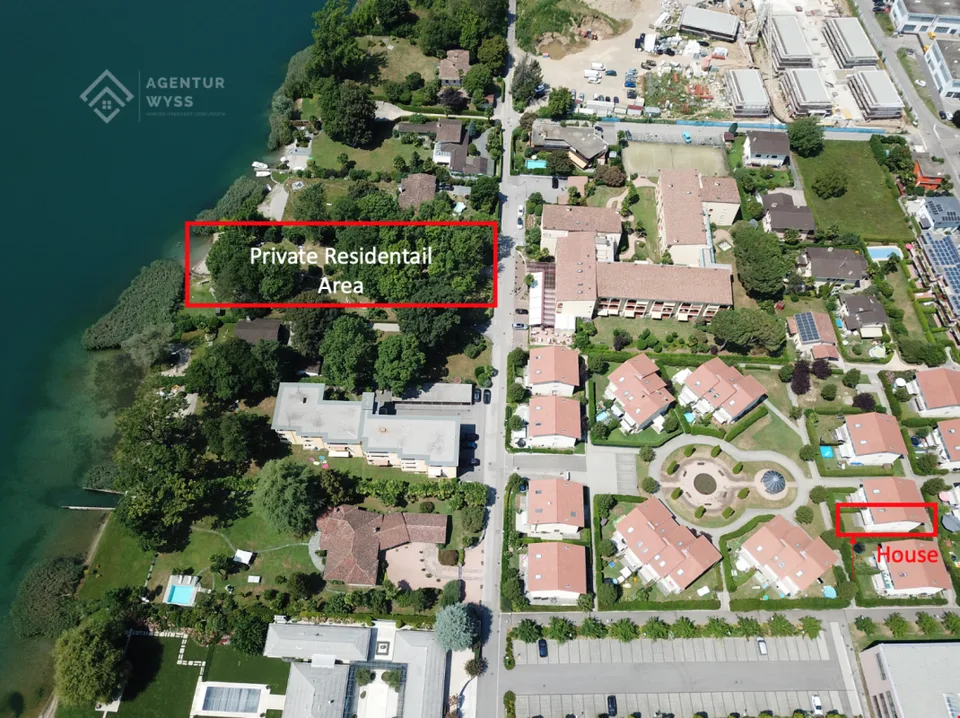 Casa bifamiliare di 5,5 stanze a Caslano in affitto