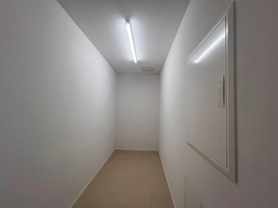 Moderne 1.5-Zimmer-Attikawohnung für Senioren
