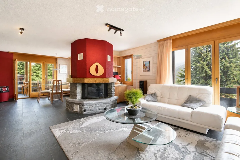 CRANS-MONTANA (MOLLENS) – CHALET FAMILIARE CON 4 CAMERE, GIARDINO E VERANDA