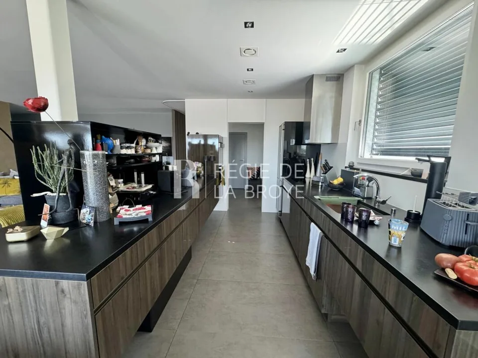 Appartement mit hohem Standard, 4.5 Zimmer in Gampelen
