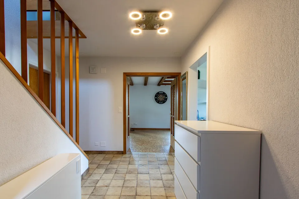Freistehendes Einfamilienhaus mit viel Potenzial