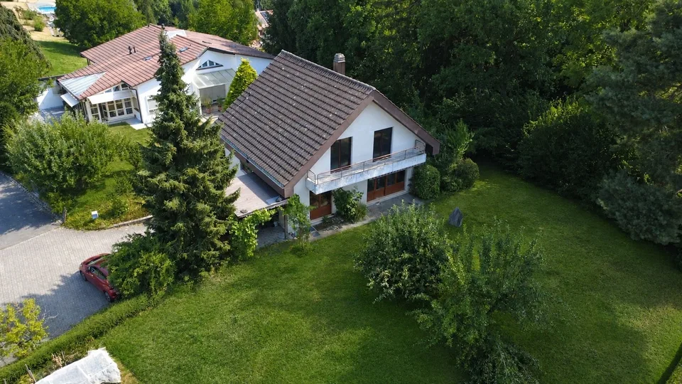 Freistehendes Einfamilienhaus mit viel Potenzial