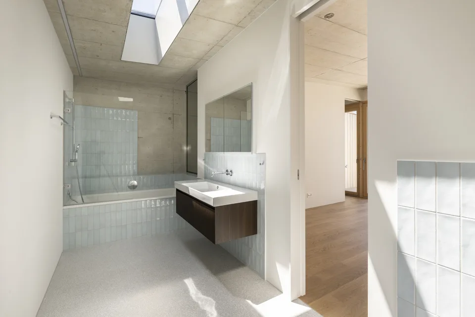 ARCHITETTURA SENZA TEMPO E UN CONCEPT DI VITA DI CLASSE SUPERIORE