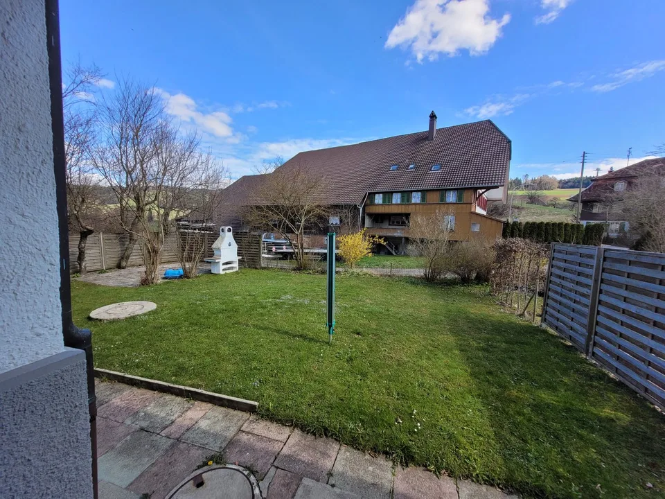 3½ ZI-WOHNUNG IN ENGGISTEIN (BE), MÖBLIERT, TEMPORÄR