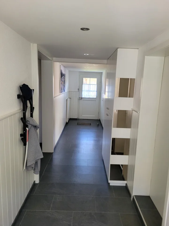 3½ ZI-WOHNUNG IN ENGGISTEIN (BE), MÖBLIERT, TEMPORÄR