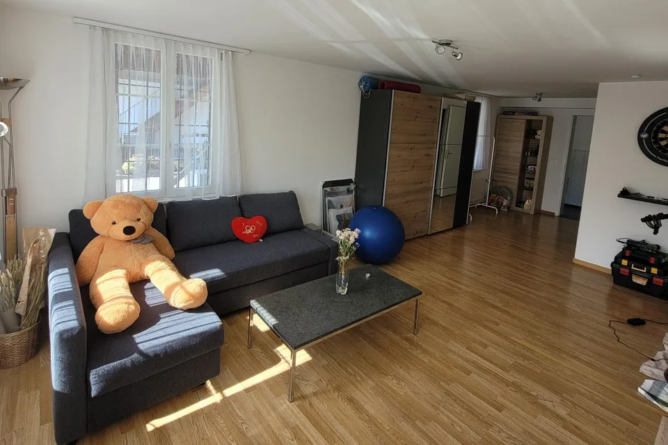 3½ ZI-WOHNUNG IN ENGGISTEIN (BE), MÖBLIERT, TEMPORÄR