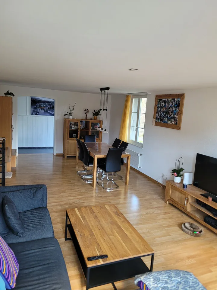 3½ ZI-WOHNUNG IN ENGGISTEIN (BE), MÖBLIERT, TEMPORÄR