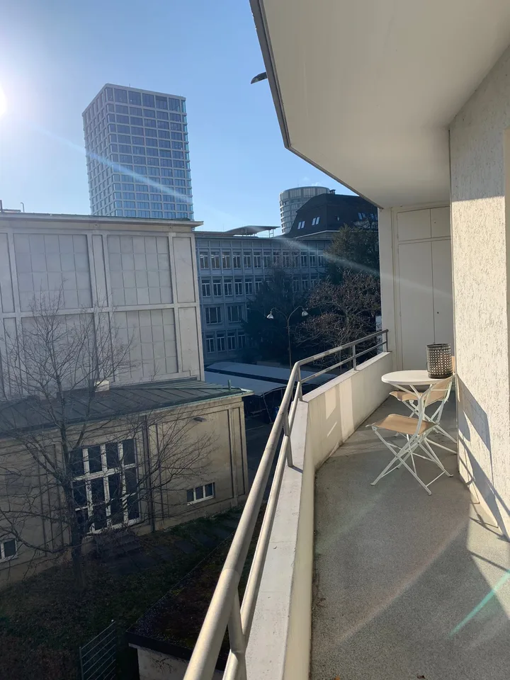 Furnished unit in city centre. All bedrooms facing the quiet back yard