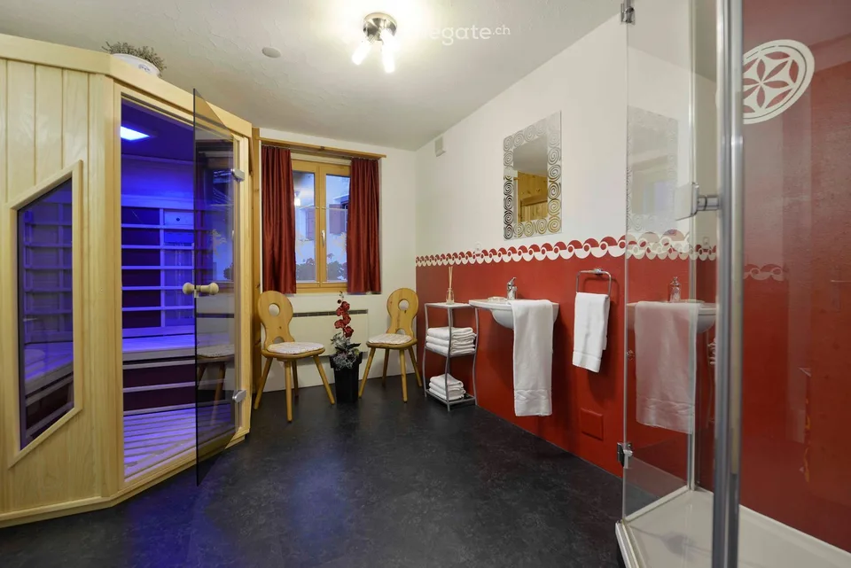 Charmantes 6-Zimmer-Engadinerhaus in Scuol – Historisches Bijou zur Dauermiete