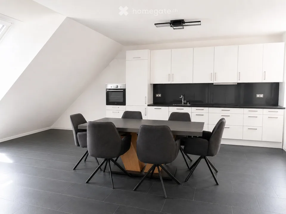 Moderne 4.5-Zimmer Maisonette Wohnung in Löhningen