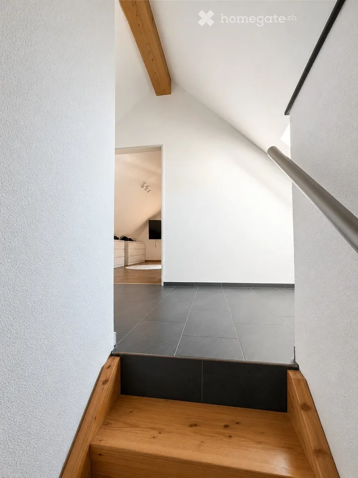 Moderne 4.5-Zimmer Maisonette Wohnung in Löhningen