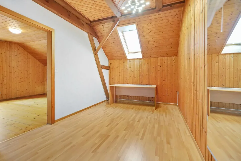 Haus mit zwei Wohnungen - Ein Potenzial, das sich an Ihre Wünsche anpasst