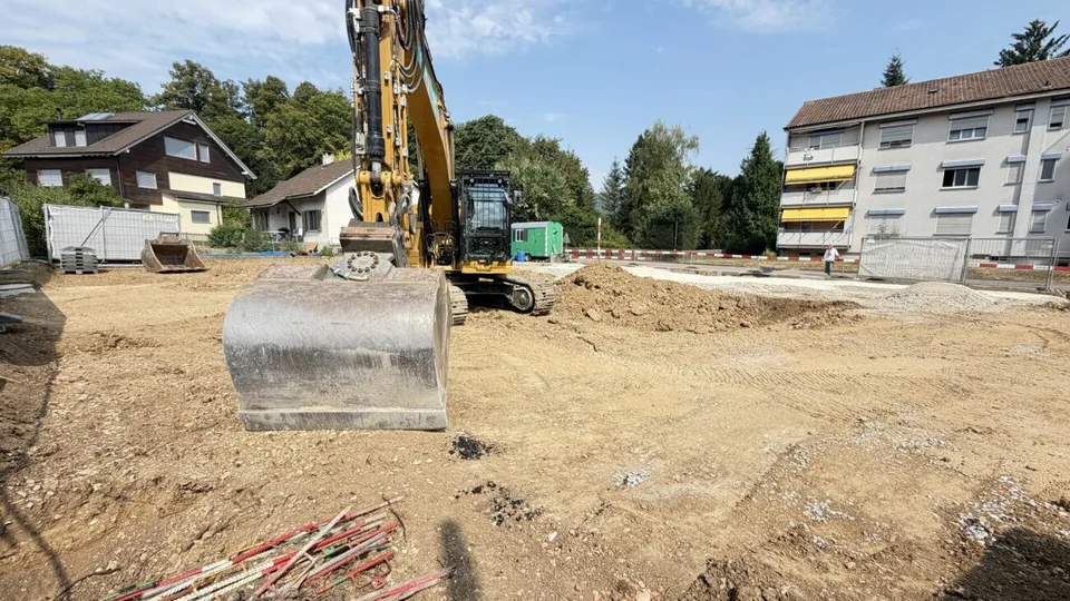 189 m2 Grosses Neubau EFH, (Haus A), 6.5 Zimmer mit Garten, Studio, 3 Nasszellen, Carport & Parkplatz