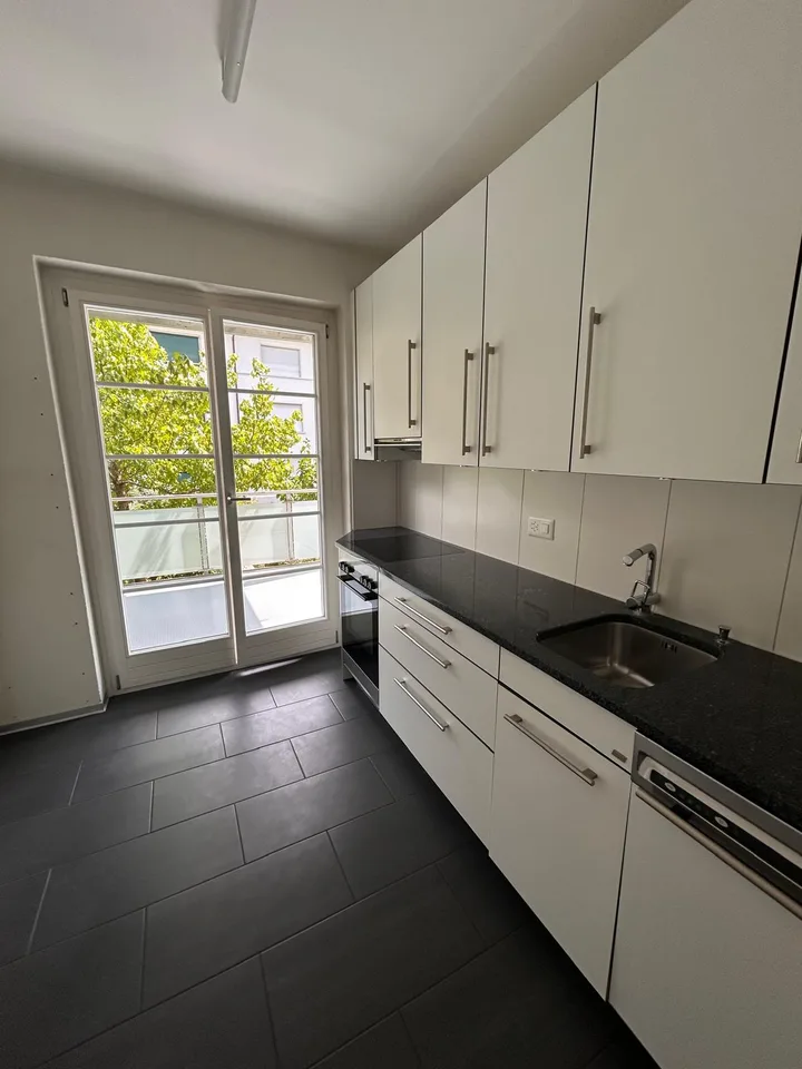 Grosszügige 3-Zimmer-Wohnung mit Gartenzugang