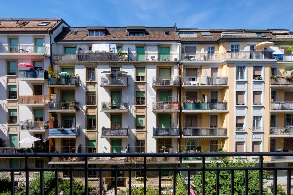 Rue des Lilas - 4 pièces d'env. 64 m² au 4ème étage