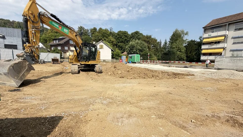155 m2 Grosses Neubau-DEFH (Haus C), 6.5 DEFH, 3 Nasszellen, Garten, Sitzplatz, Carport & PP