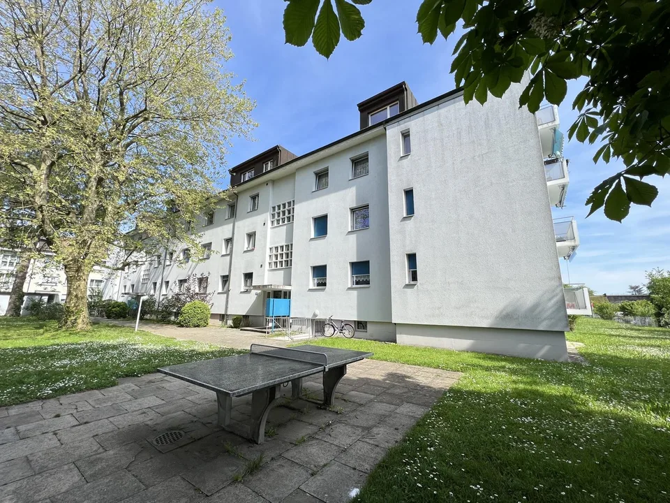 Idyllische, grüne Wohnlage an der Stadtgrenze zu Basel
