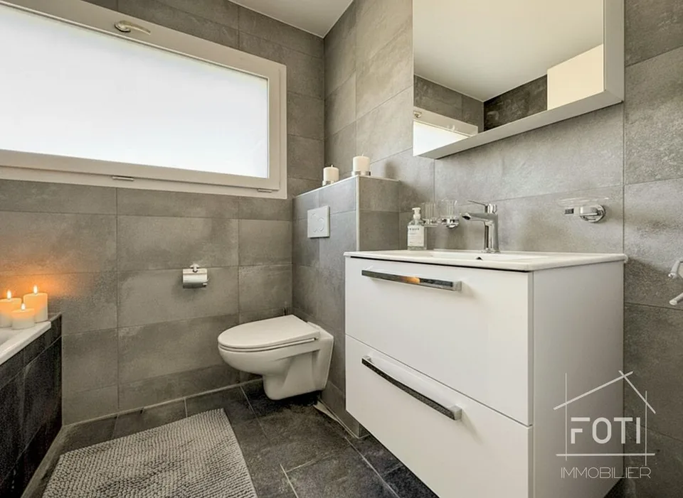 LOCATION-SALE: New individual villa with 4.5 rooms and beautiful view of the plain.