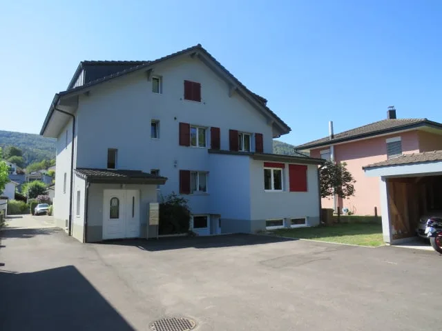 Charmanter Apartment mit 4.5 Zimmern - private Terrasse