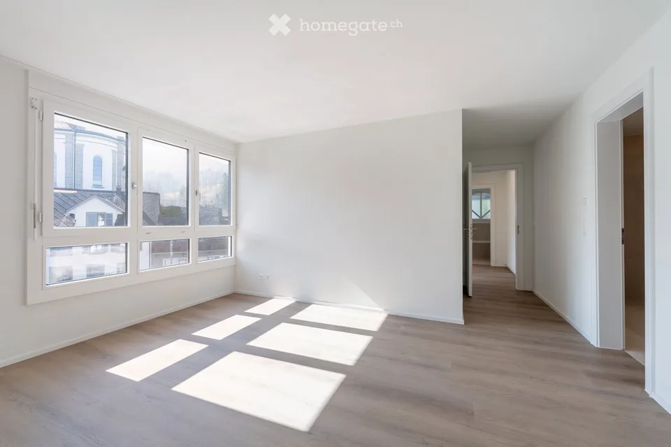Appartamento bellissimo di 4.5 locali con vista lago – appena ristrutturato