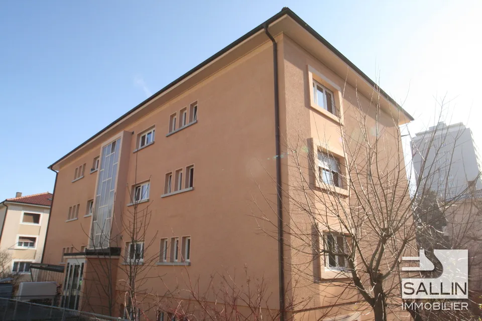 APPARTEMENT DE 5½ PIECES DANS LE QUARTIER DE BEAUMONT