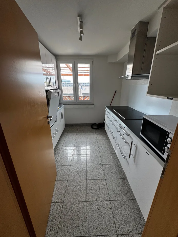 WG - Zimmer in Zug mit Balkon zu vermieten