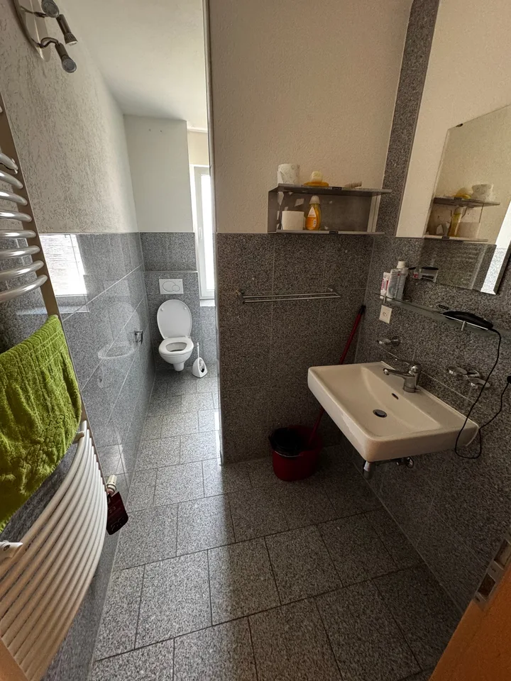WG - Zimmer in Zug mit Balkon zu vermieten
