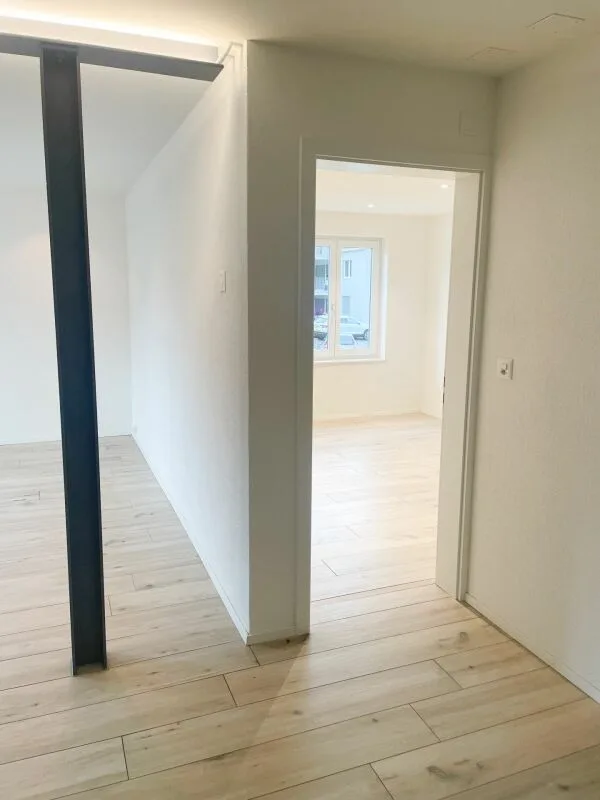 Renovierte 3.5 Zimmer-Gartenwohnung inkl. PP