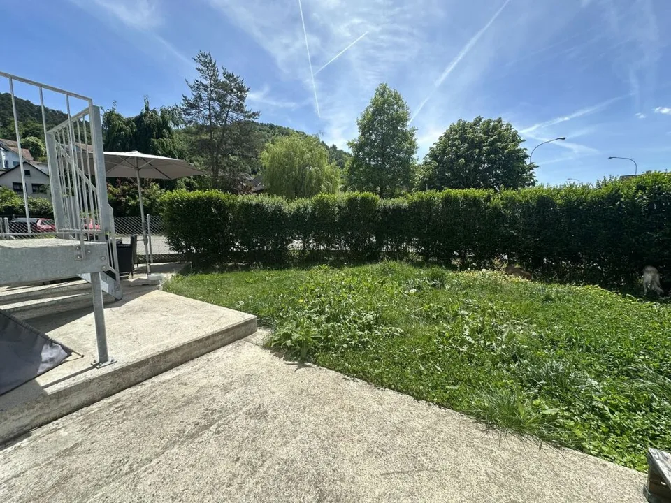 Renovierte 3.5 Zimmer-Gartenwohnung inkl. PP