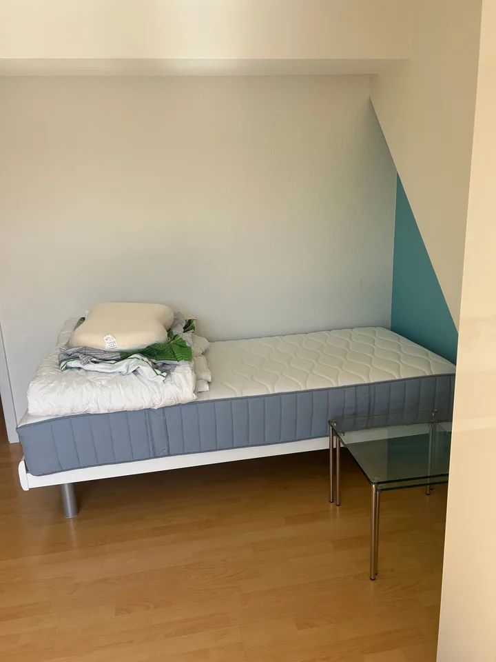 Chambre en colocation avec terrasse privée au dernier étage