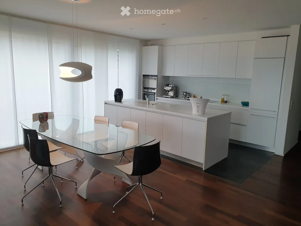 4.5 Zimmer Luxuswohnung in Herrliberg