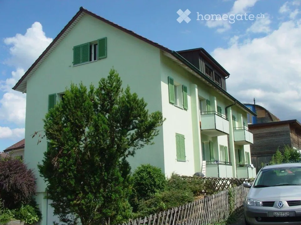 Gemütliche 3-Zimmer-Wohnung mit Balkon im Hochparterre in Windisch